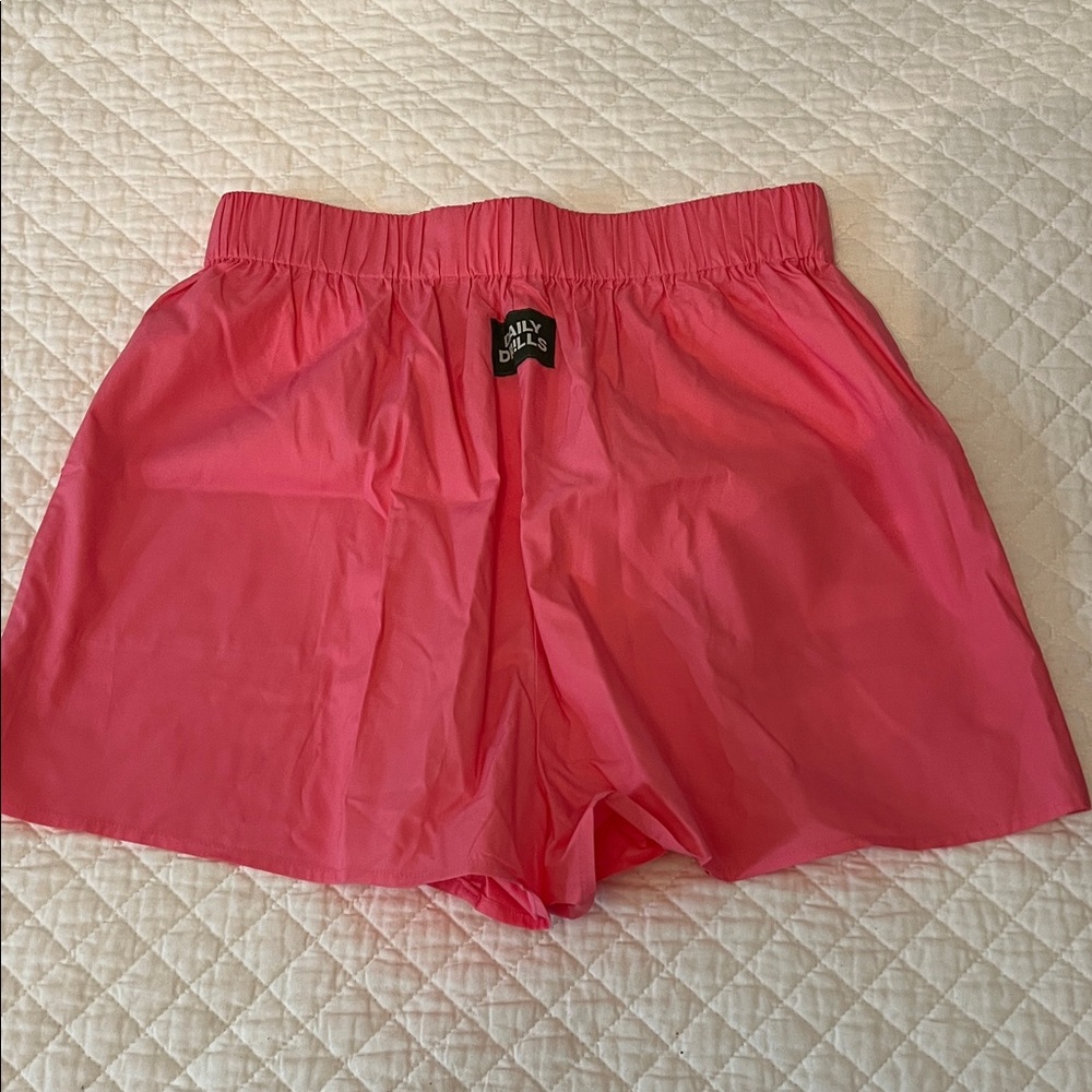 Daily Drills Women's Vibrant Pink Athletic Shorts
